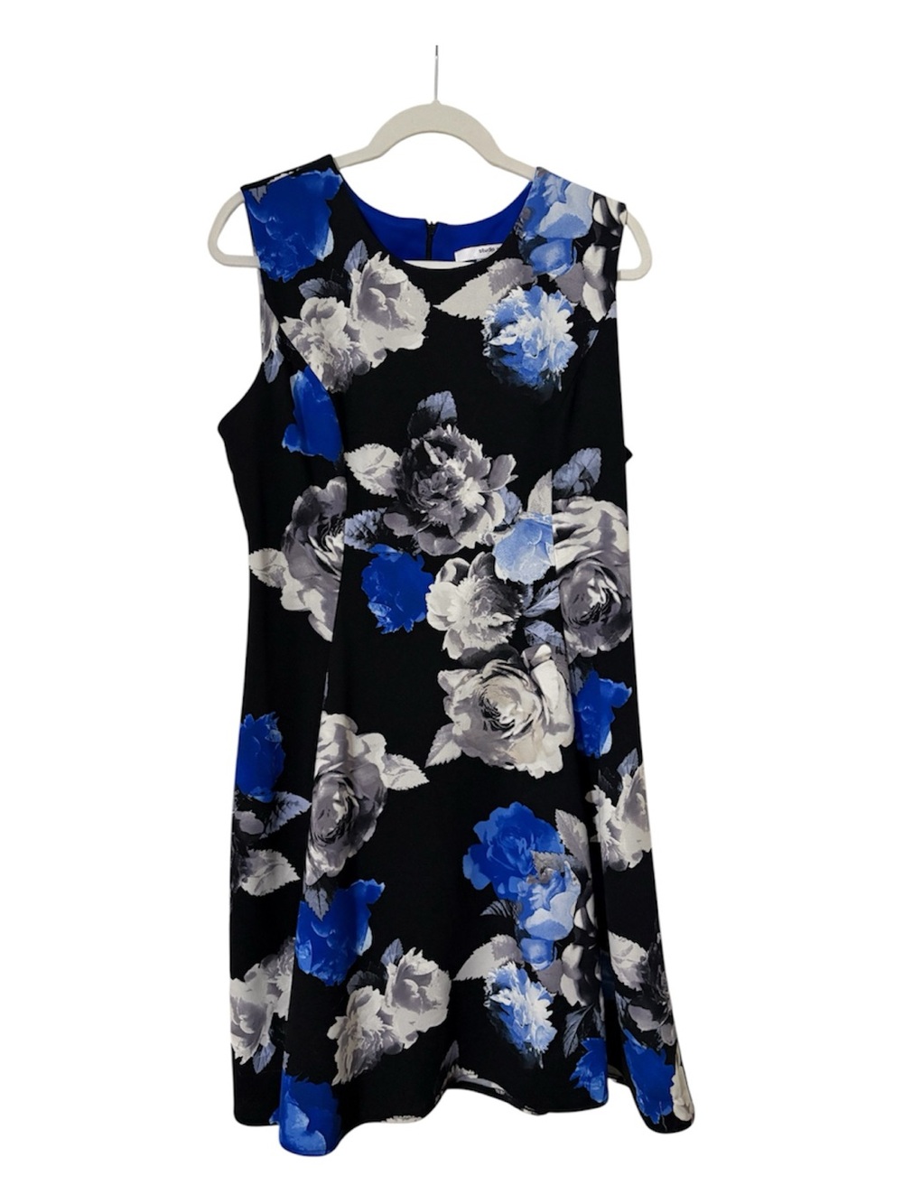 Sleeveless Floral Midi Dress in Black & Blue